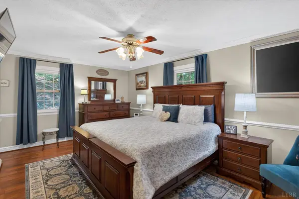 185 Clearview CIR, Rustburg, VA 24588