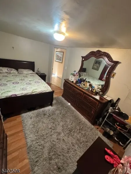 337 E 29Th St, Paterson City, NJ 07514