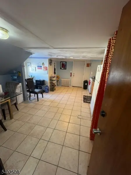 337 E 29Th St, Paterson City, NJ 07514