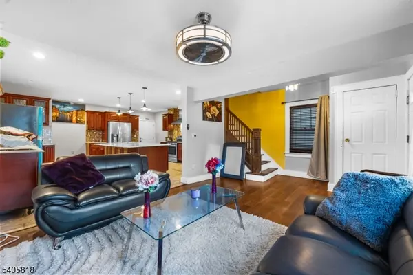 130 Renner Ave, Newark City, NJ 07112