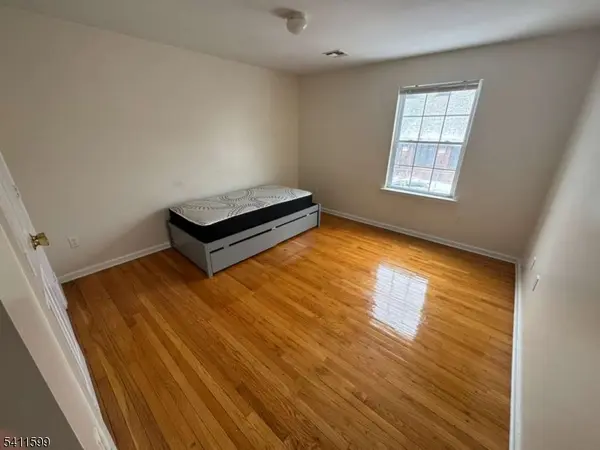 787 Clinton Ave, Newark City, NJ 07108