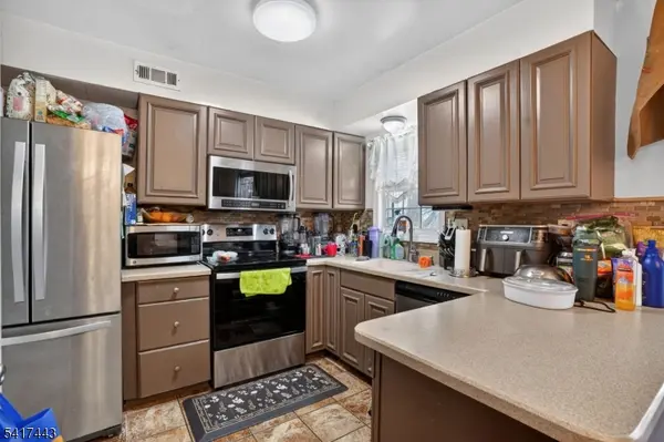 150 Paulison Ave #16, Passaic City, NJ 07055