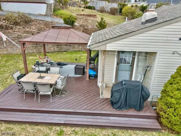 51 Terrace Ave, Butler Boro, NJ 07405