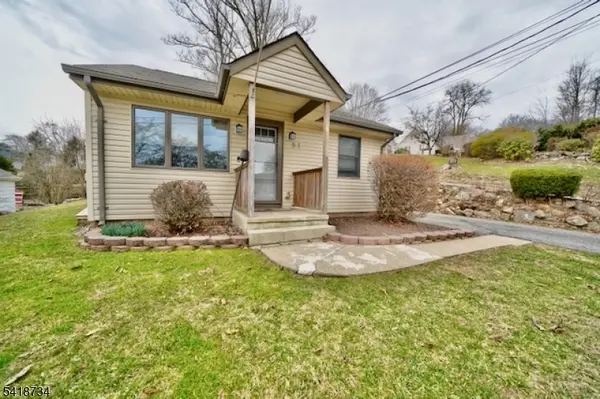 51 Terrace Ave, Butler Boro, NJ 07405