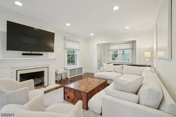 275 WOODLAND AVE, Summit City, NJ 07901