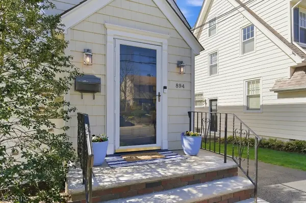 894 Ridgewood Road, Millburn Twp., NJ 07041