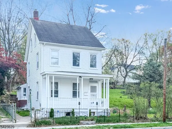 564 Warren St, Phillipsburg Town, NJ 08865