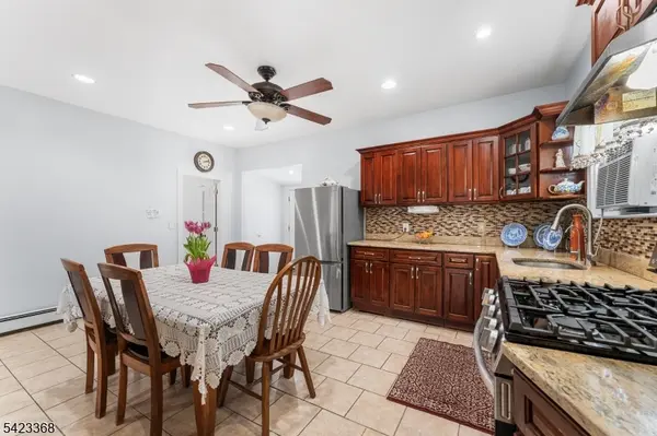 61 Jackson St, South River Boro, NJ 08882