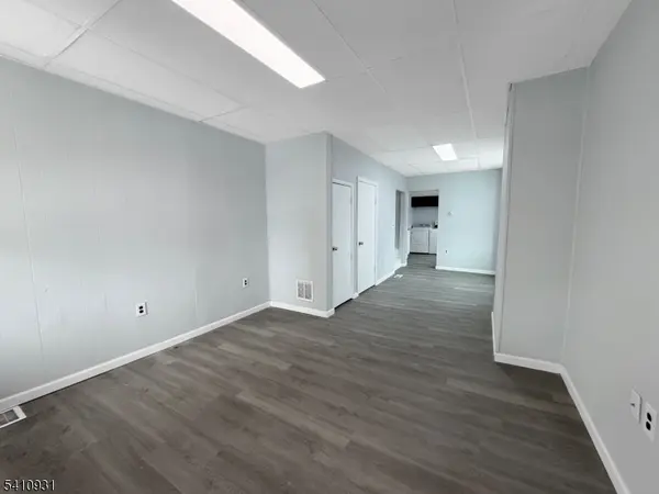 65 Davis St, Phillipsburg Town, NJ 08865