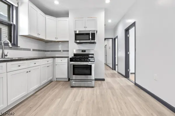 211 N 13Th St, Newark City, NJ 07107