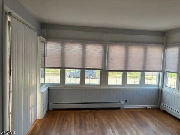 302 Buffalo Ave #1, Paterson City, NJ 07503