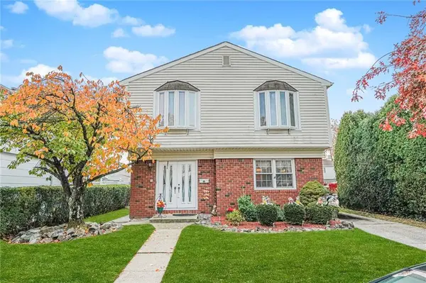 38 Bleeker PL, Staten  Island, NY 10314