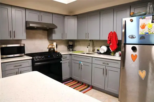 195 Bay 46th ST, Brooklyn, NY 11214