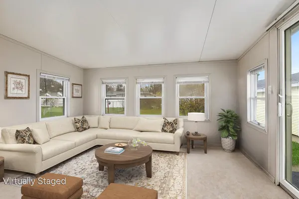 130 W 33rd ST, Holland City, MI 49423