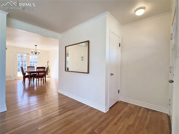 423 Pine AVE, Colorado Springs, CO 80906