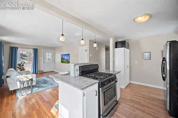 527 W San Miguel ST, Colorado Springs, CO 80905