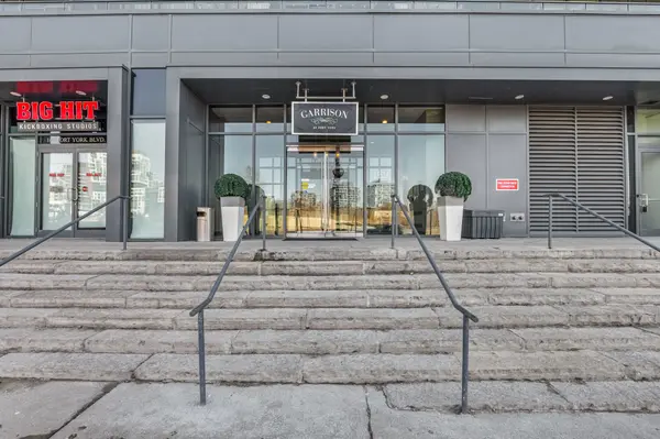 169 Fort York BLVD #913, Toronto C01, ON M5V 0C8