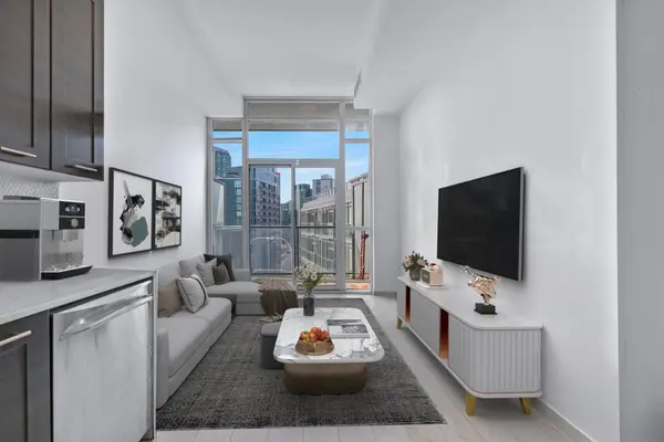 169 Fort York BLVD #913, Toronto C01, ON M5V 0C8