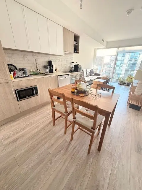 2020 Bathurst ST #339, Toronto C03, ON M5P 0A6