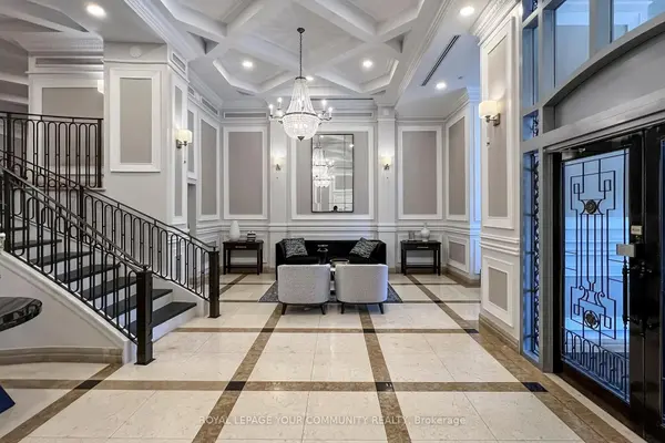 10 Old York Mills RD #410, Toronto C12, ON M2P 2G9