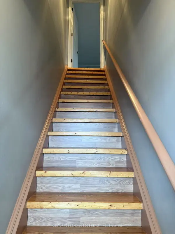 364 Wilson RD S #2nd Floor, Oshawa, ON L1H 6C7