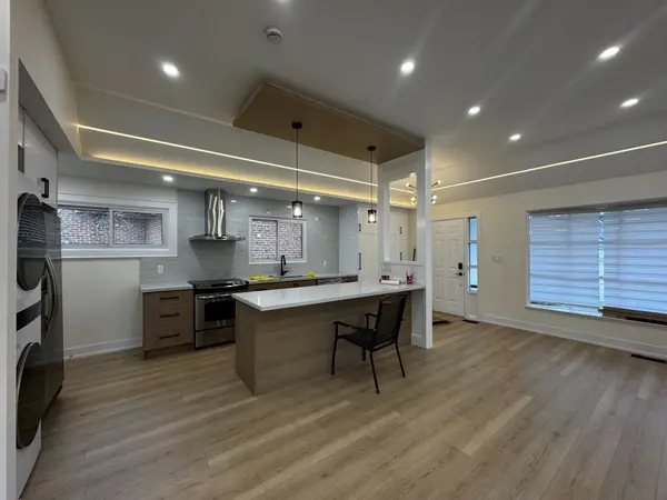 94 Collingsbrook BLVD, Toronto E05, ON M1W 1M3