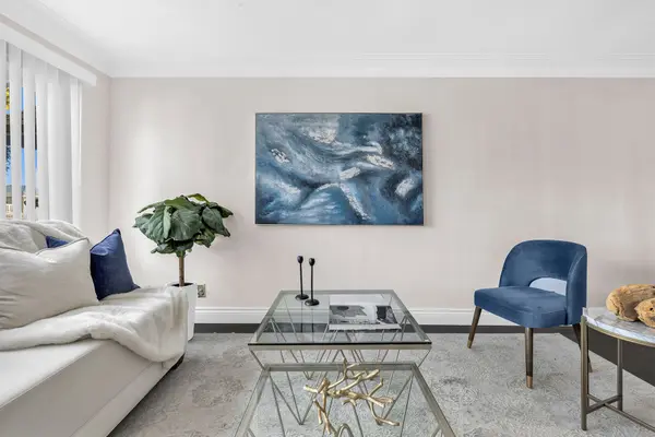 54 S Woodrow BLVD, Toronto E06, ON M1N 3L6