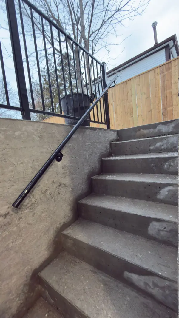 15 Springhead GDNS #Basement, Richmond Hill, ON L4C 5B8