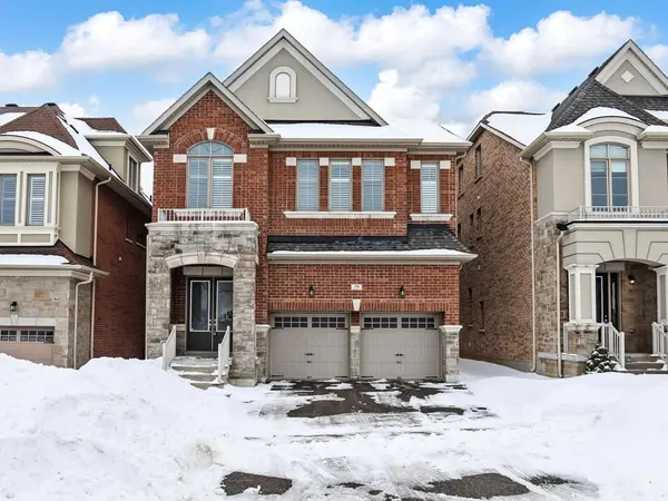 39 Giardina CRES, Richmond Hill, ON L4B 0G1