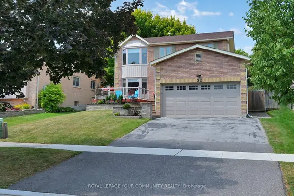 22 Hulst DR, Bradford West Gwillimbury, ON L3Z 2T3