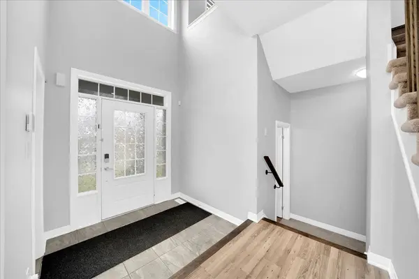 142 Martin TRL, New Tecumseth, ON L0G 1W0