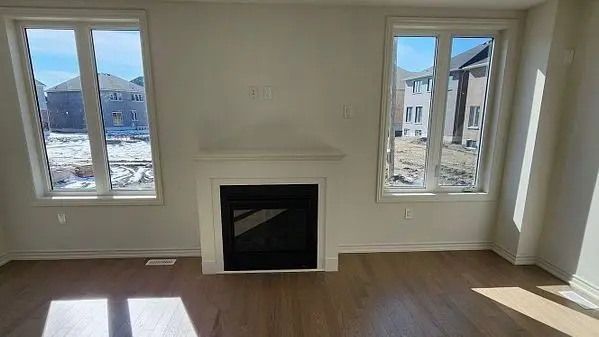 46 SANDHILL CRES, Adjala-tosorontio, ON L0G 1W0