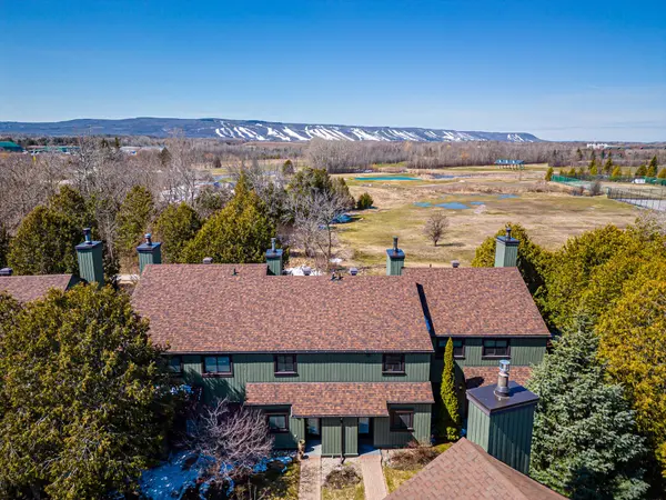 172 Escarpment CRES, Collingwood, ON L9Y 5B4