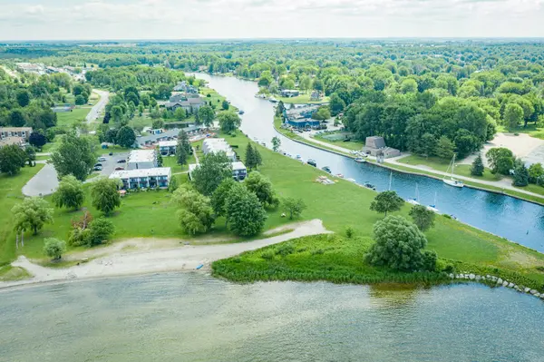 1 Paradise BLVD #Unit 29, Ramara, ON L0K 1B0