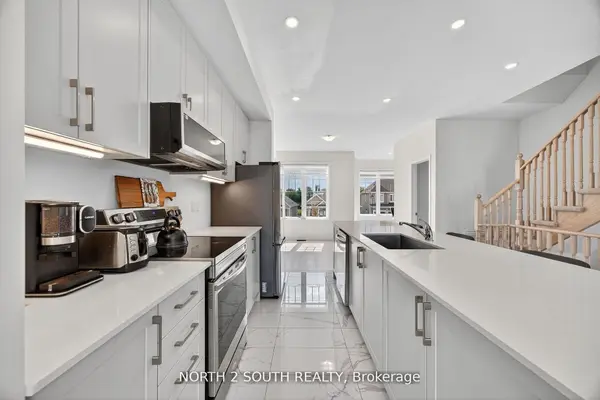 24 Abby DR, Wasaga Beach, ON L9Z 0K2