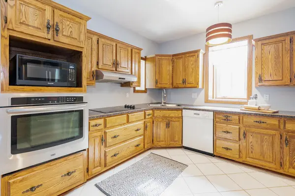 404 Manly ST, Midland, ON L4R 3E3