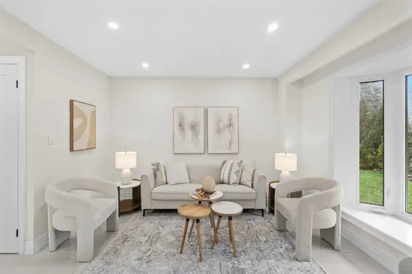 1176 Jamesway BLVD #22, Oakville, ON L6H 2Z9