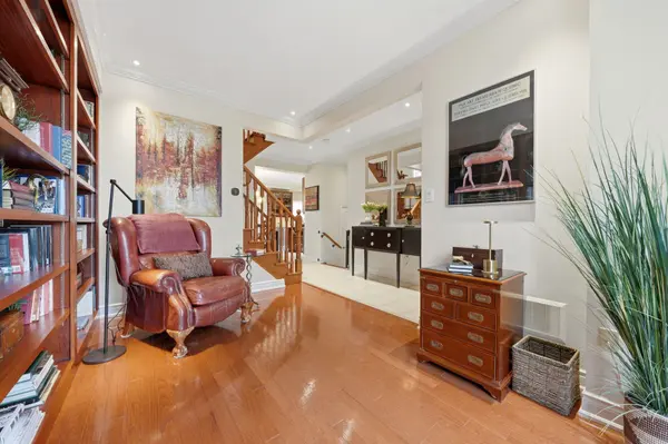 24 Wesleyan ST, Halton Hills, ON L7G 2E1