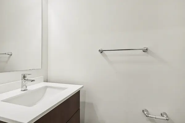 197 Sabina DR, Oakville, ON L6H 0L4