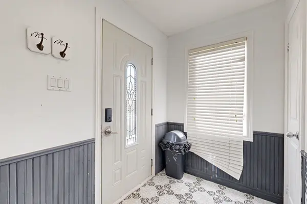 125 LEIGHLAND AVE, Oakville, ON L6H 1B3