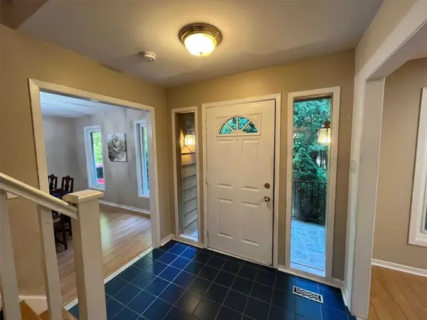 4 Sunshine Mountain DR, Caledon, ON L7C 0A1