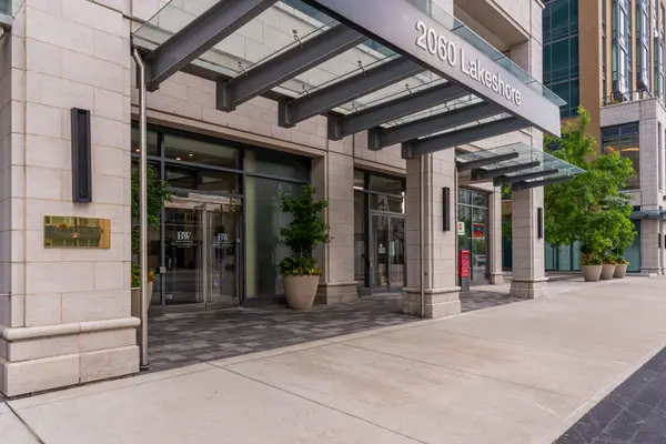 2060 Lakeshore RD #308, Burlington, ON L7R 0G2