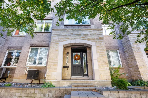 180 Lanark AVE, Westboro - Hampton Park, ON K1Z 1E5