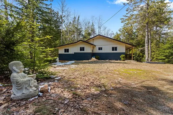 55 Thompson AVE, Native Leased Lands, ON N0H 2G0