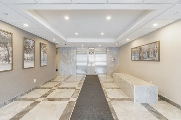 120 Duke ST #1503, Hamilton, ON L8P 4T1