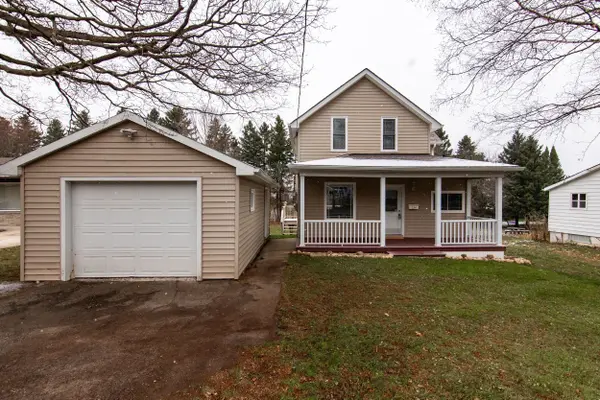 124 Lorne ST, Grey Highlands, ON N0C 1H0