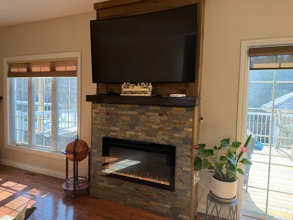 46 EGLINGTON RD S, Callander, ON P0H 1H0