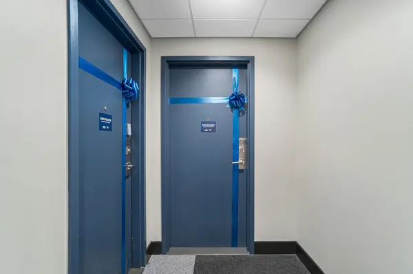 397 Codd's RD #208, Manor Park - Cardinal Glen And Area, ON K1K 5C7