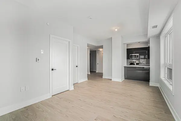 397 Codd's RD #208, Manor Park - Cardinal Glen And Area, ON K1K 5C7