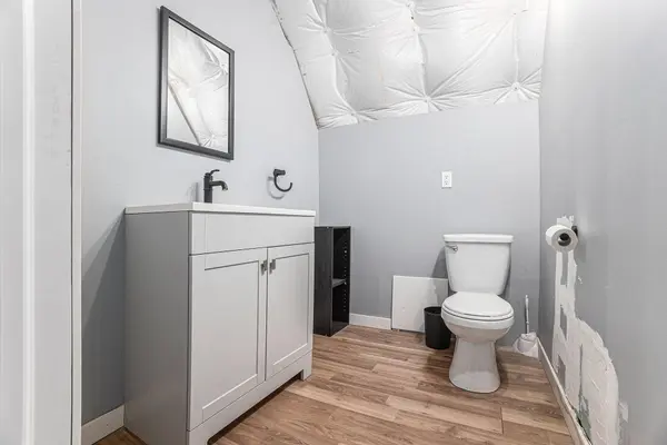 238 Baseline RD, Clarence-rockland, ON K4K 1K9